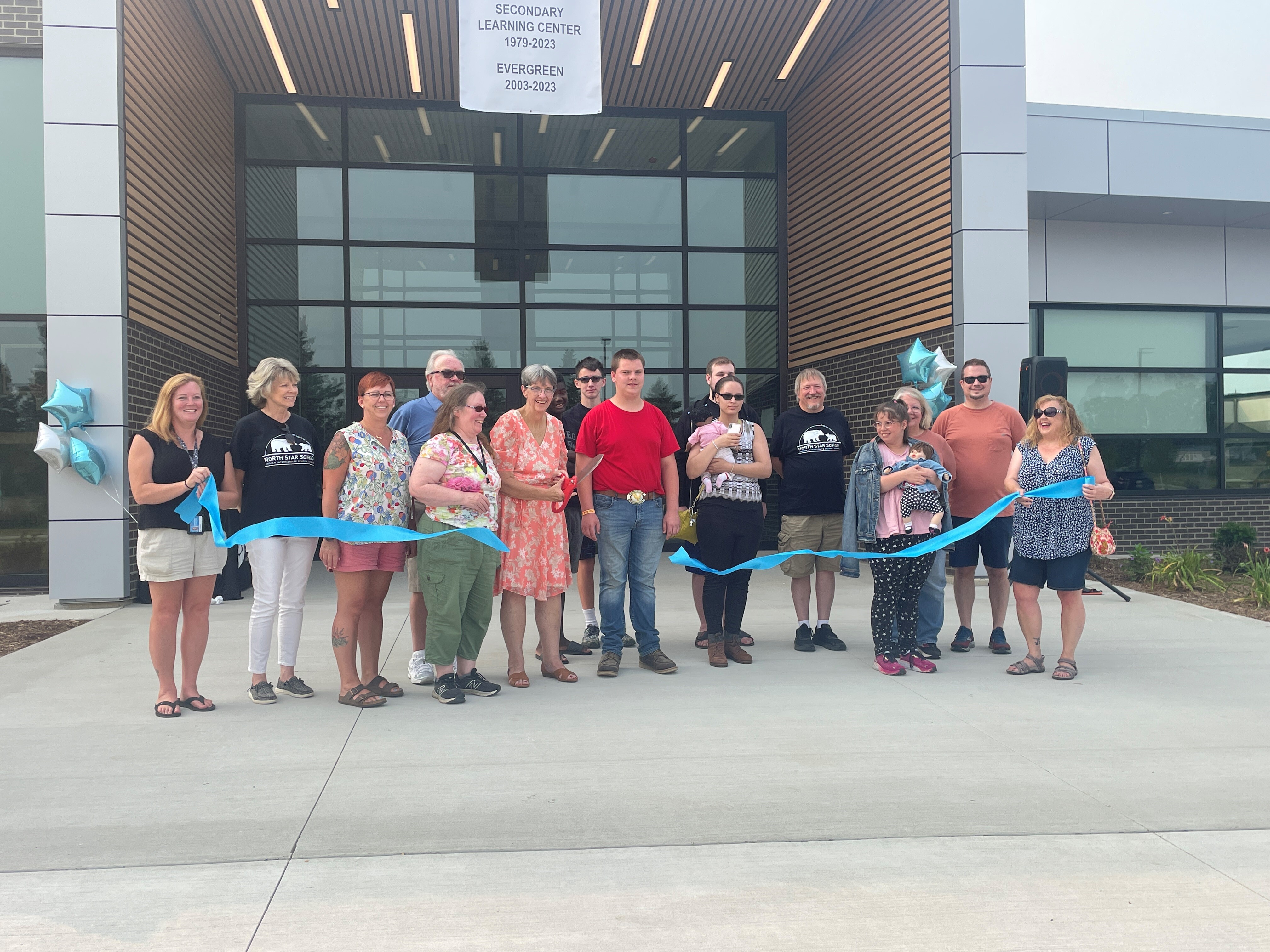 Students and staff cut ribbon on North Star School